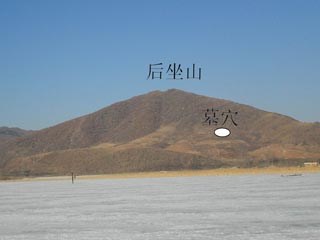 怎样看坟地风水_徐州坟地风水_平原农村真实坟地风水