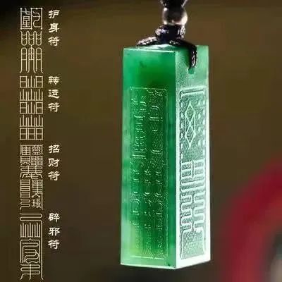 卧室吊顶装修风水知识有讲究_卧室门帘图案风水讲究_卧室灯具风水讲究