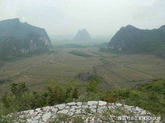 许世友祖坟墓地风水图_出巨富的祖坟考察_风水考察高官祖坟