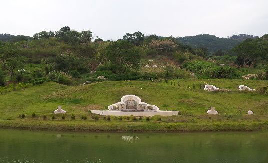 祖坟墓地风水如何看，怎么选择一块好墓地看怎么2113看出好风水