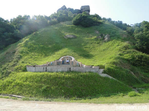 做梦梦见坟地，会有什么样的预示吗？