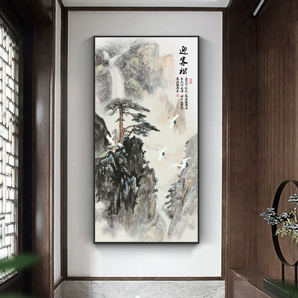 进门玄关风水挂画挂什么好呢?选择灵韵旺运山水画